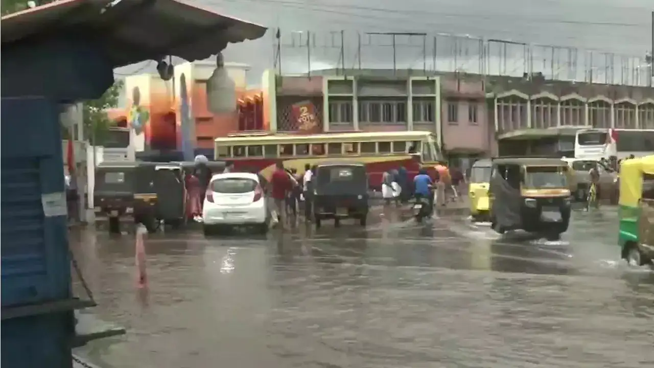 Kochi rains trigger flood risk waterlogging spreads