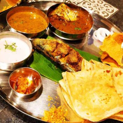 Indore Street Food Hubs Hold Prices Despite Fuel Strain
