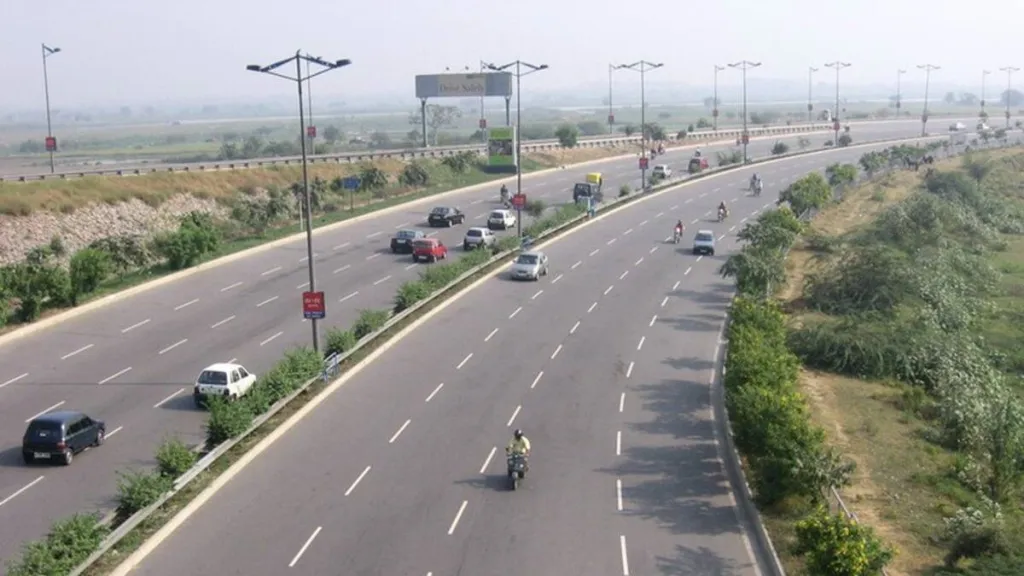 Bihar Officials Visit Lucknow To Study UP Expressway Model To Boost Infrastructure