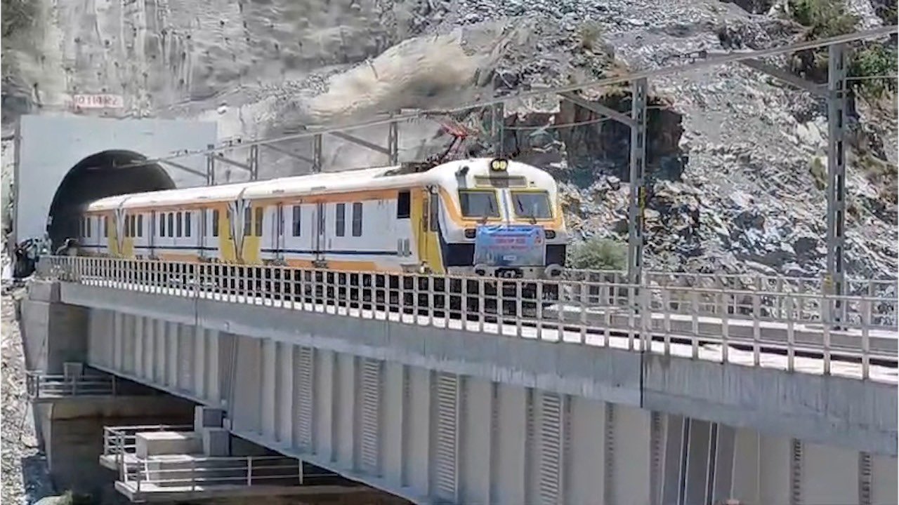 Jammu Kashmir's First Cherry Cargo Train to Mumbai Set for June 3