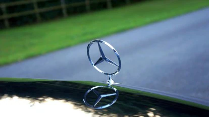 Maharashtra Ties Up with Mercedes Benz for Road Safety