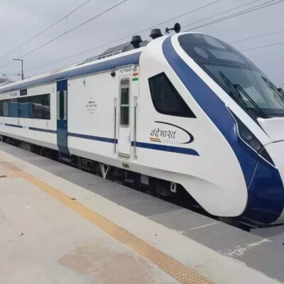 Nagpur Commuters Await Road