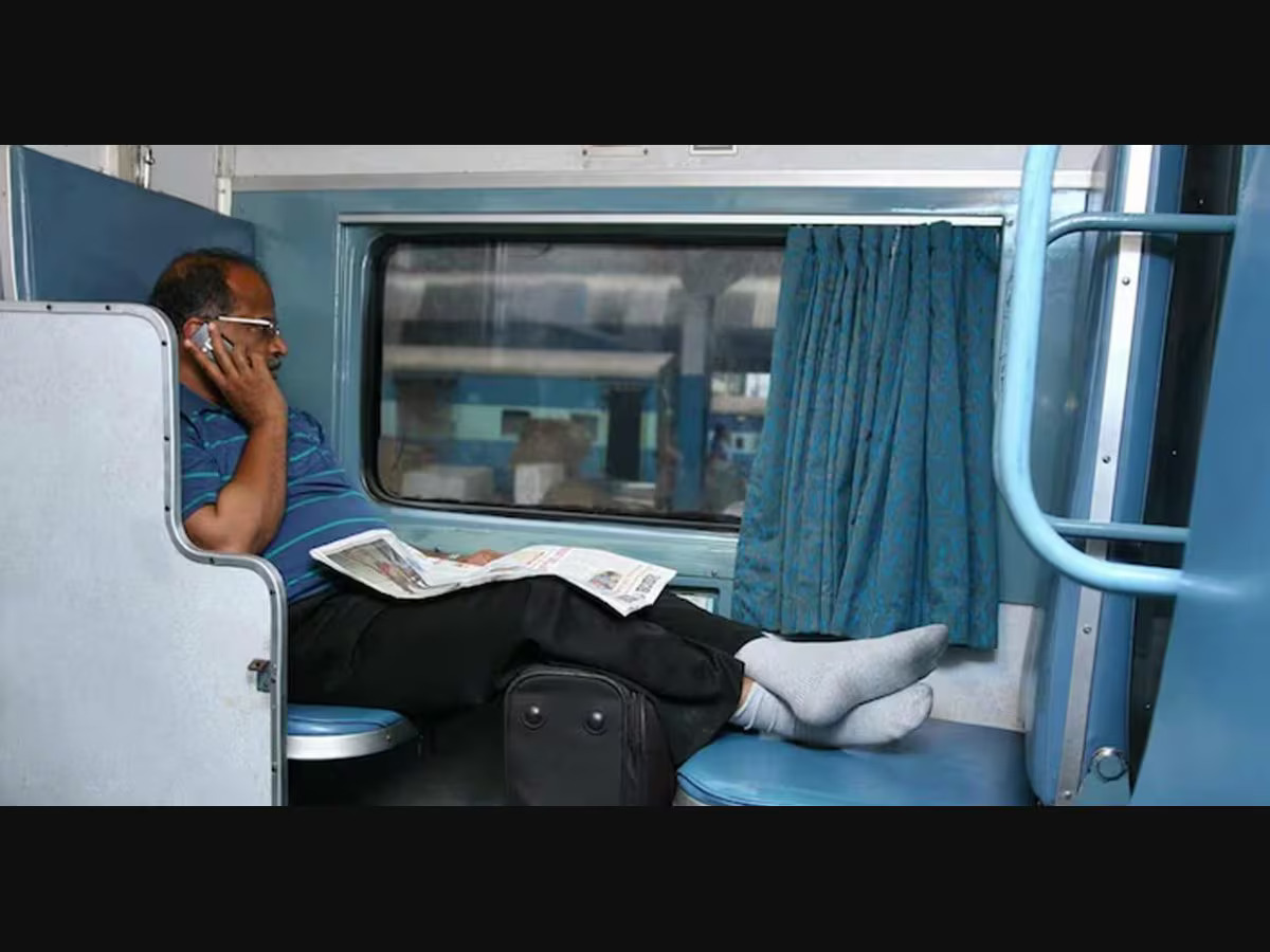 New Rules for Train Emergency Seats