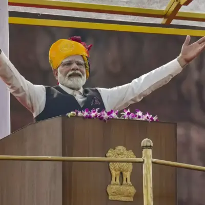 PM Modi CMs Chart Developed India 2047.
