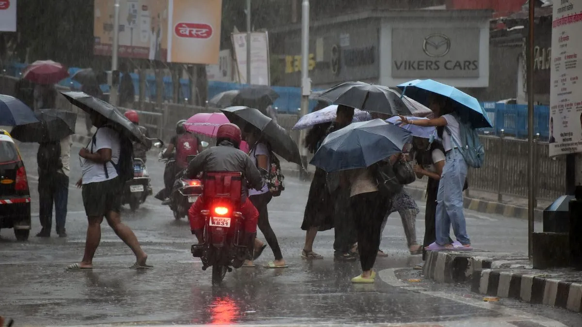 Mumbai Braces for Light Rainfall Today