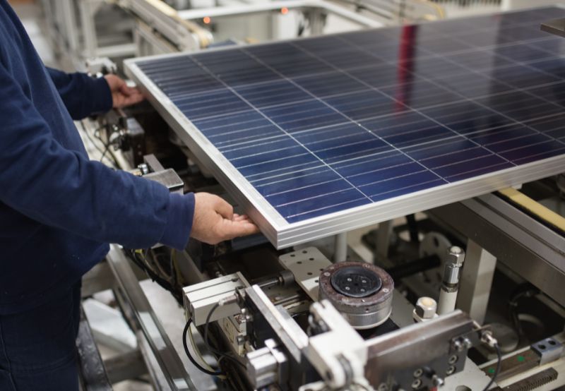 Reliance to Start Solar Module Plant in Jamnagar