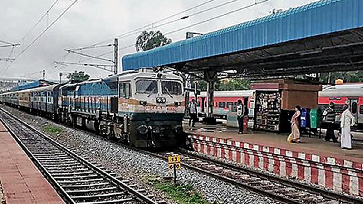 Western Railway Rolls Out Summer Special Trains from Gujarat