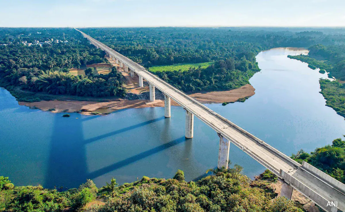 Mumbai Ahmedabad high speed rail builds 300 km viaduct