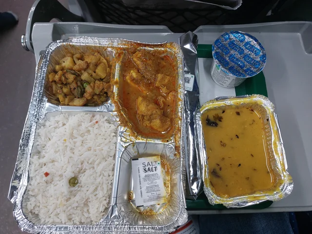 Chennai Vande Bharat trains drop non veg breakfast