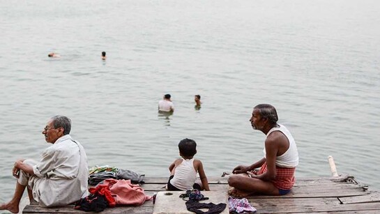 Students Analyse Ganga Water at Varanasi Workshop