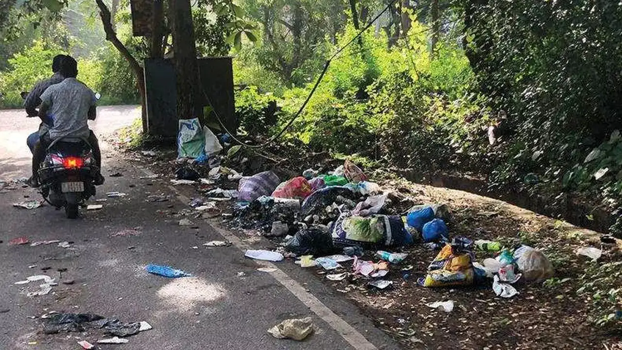 Saligao Residents Demand Action for Blockade Over Waste