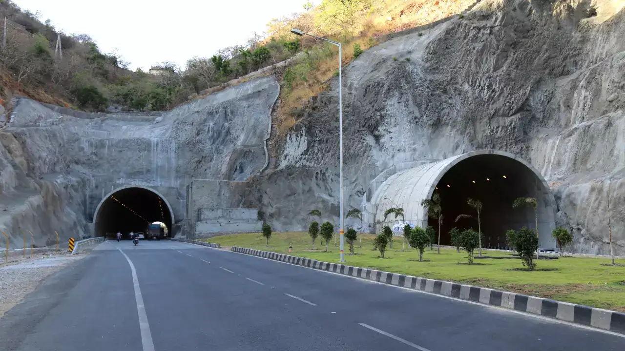 Mumbai Tunnel Rerouted After Thane Opposition
