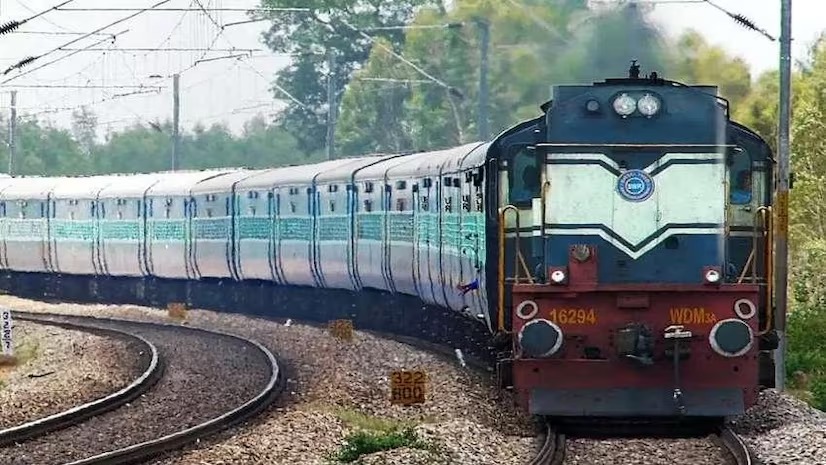 Pune To Kolhapur Special Trains Extended Till September