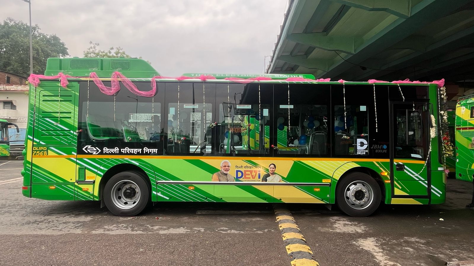 Delhi Launches 100 New Devi Electric Buses to Boost Green Transit