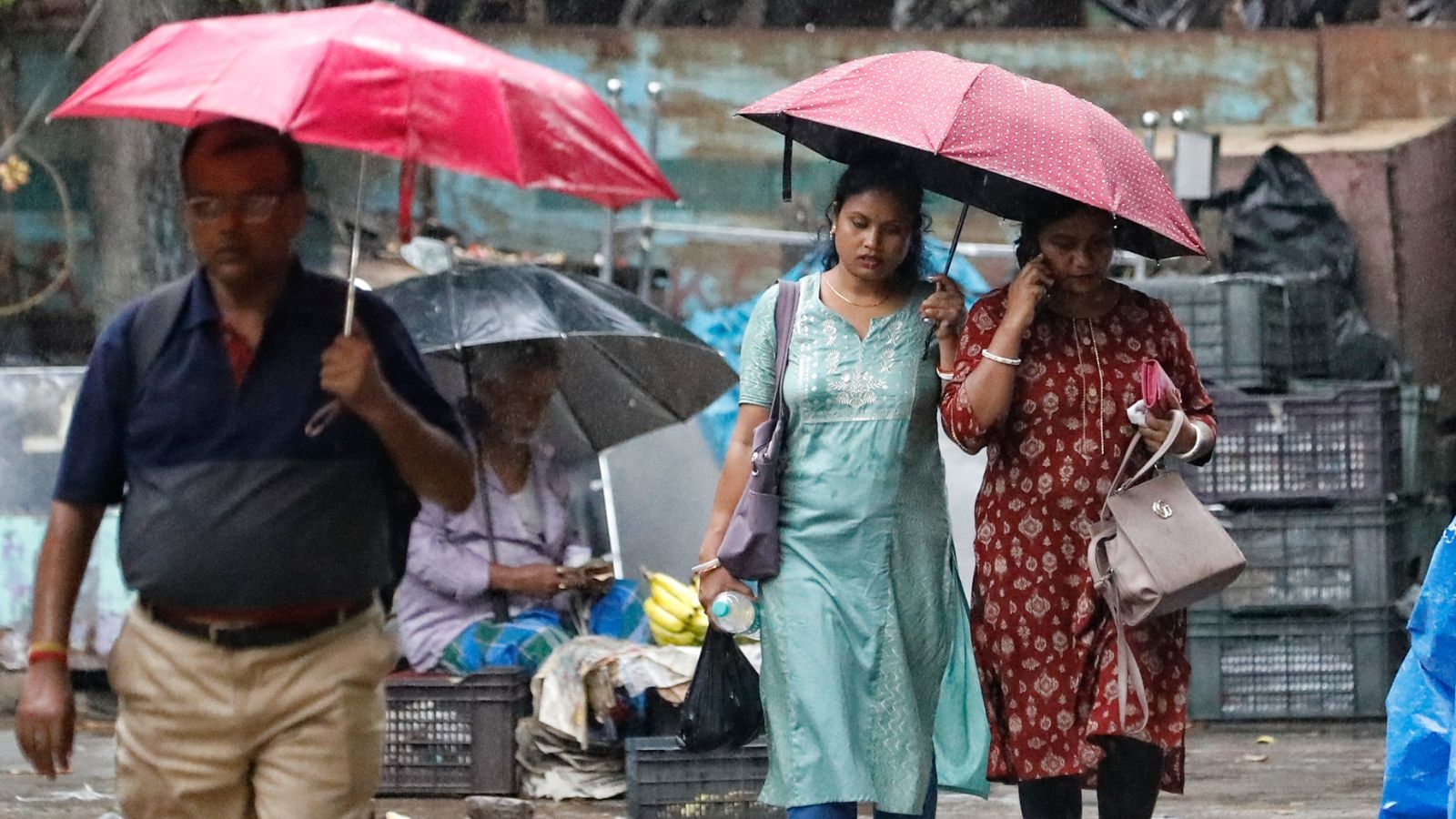 Monsoon Alert Kolkata Set For Heavy Rainfall On Sunday