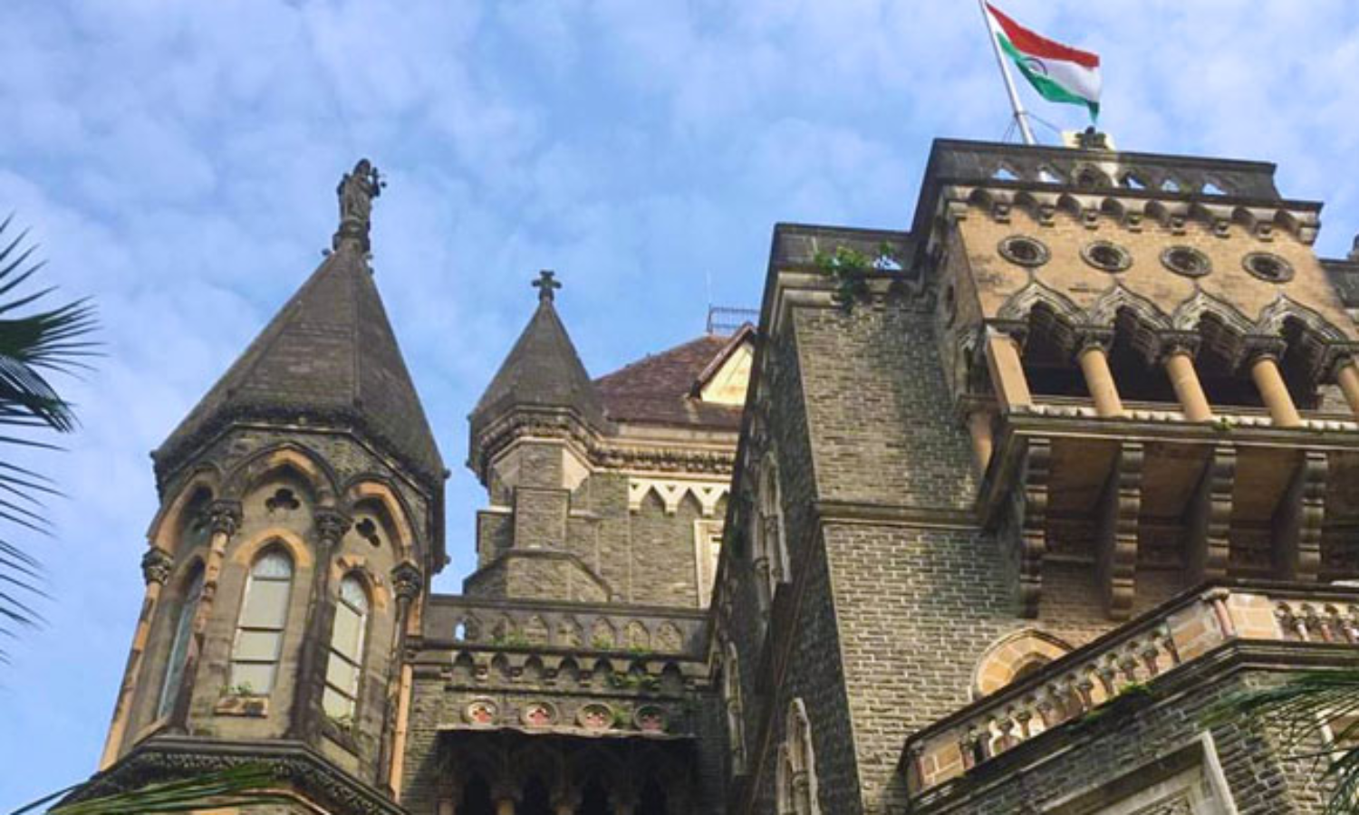 Mumbai HC Directs Metro Firm To Reconstruct Damaged Finial On Heritage Library Building