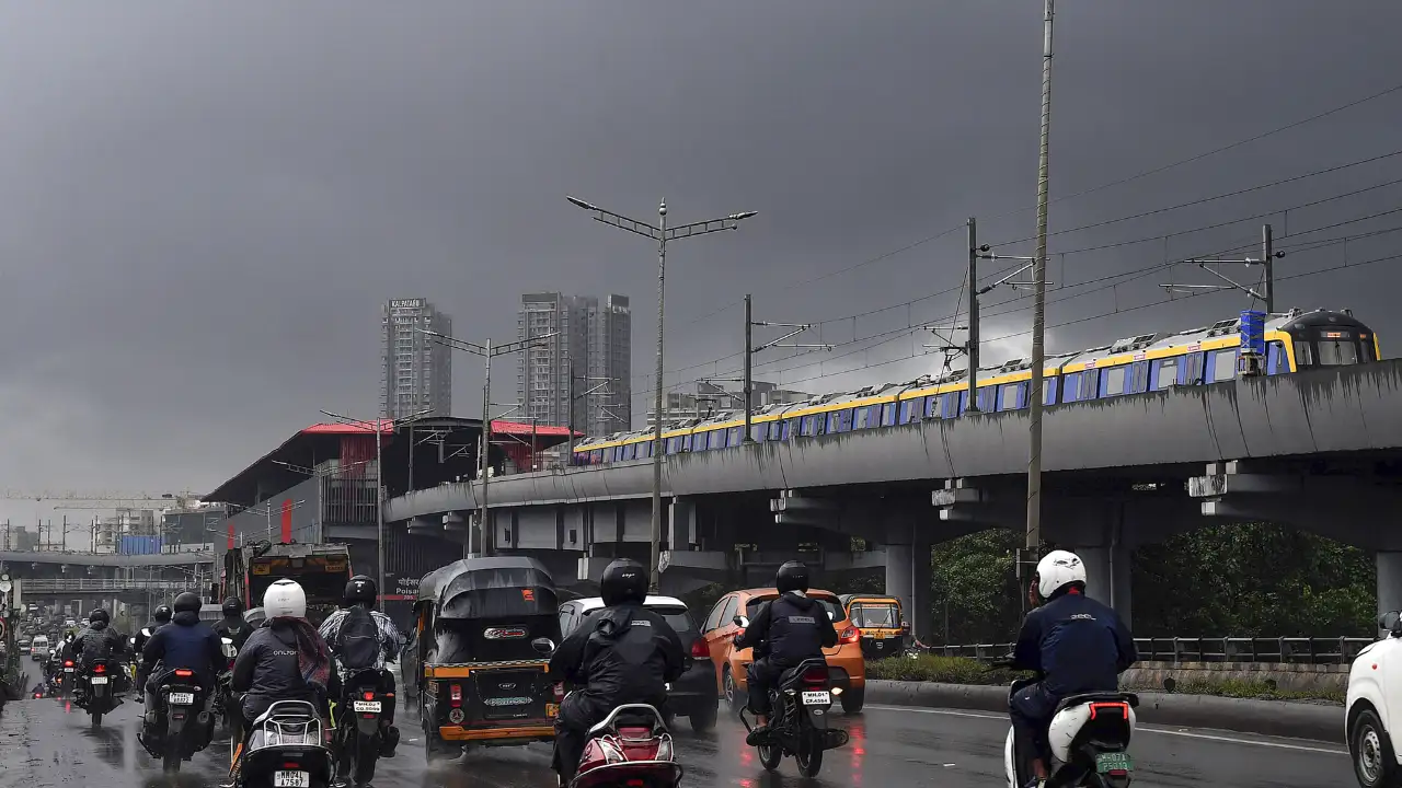 Mumbai Faces Weeklong Rainy Spell With Yellow Alert And Flood Warnings