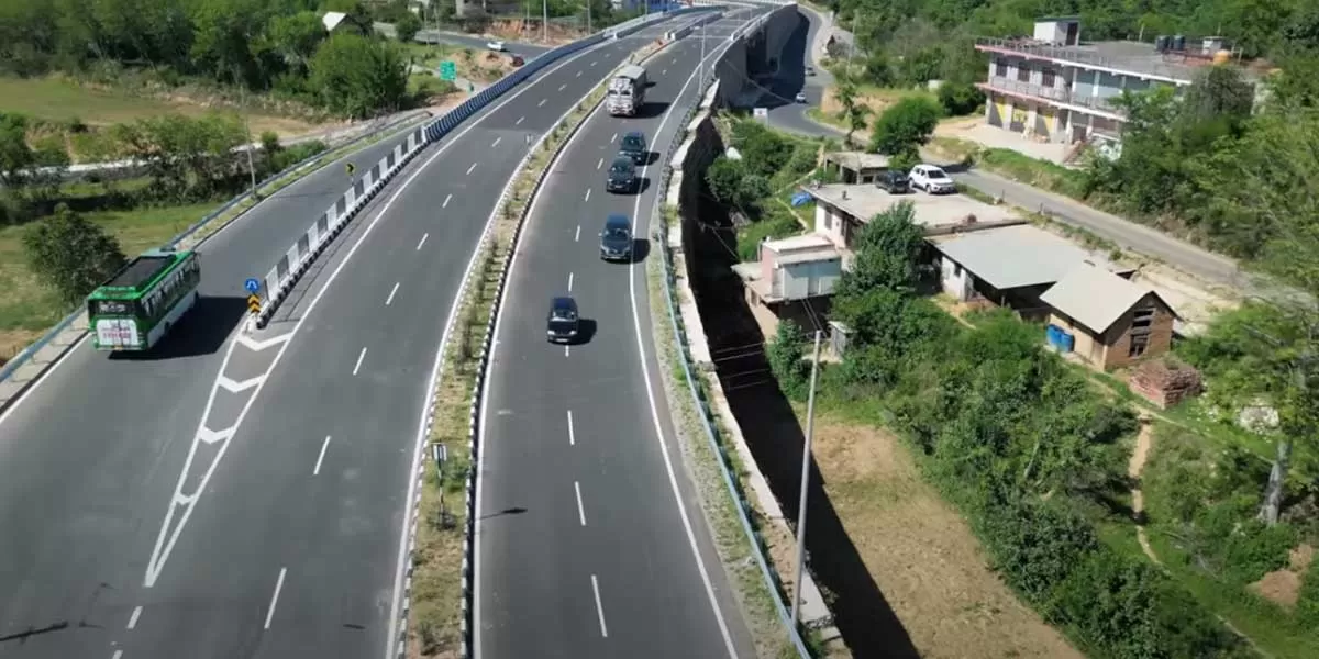 Noida Key Roads Project Resumes After Court Clears Encroachment Dispute