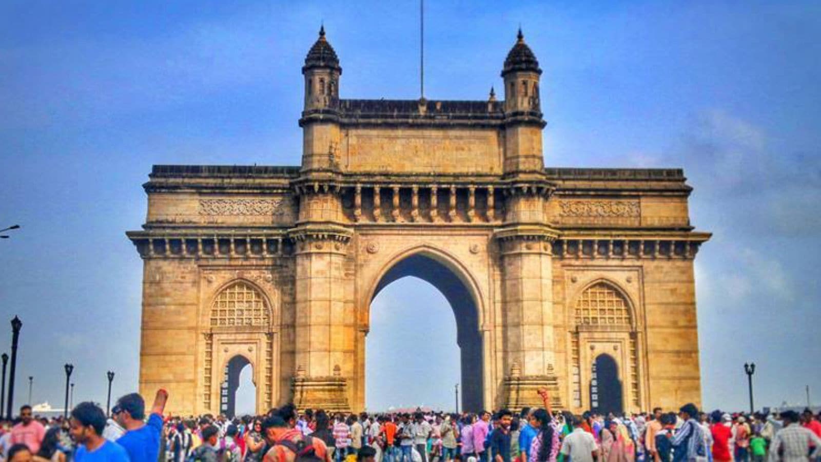 Bombay HC clears new passenger jetty construction at Gateway of India