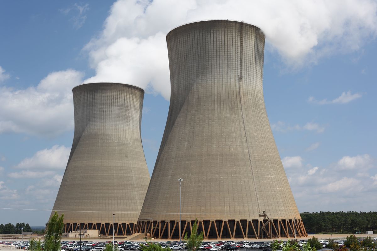 India Explores Battery Storage for Thermal Plants Amidst Renewable Energy Surge