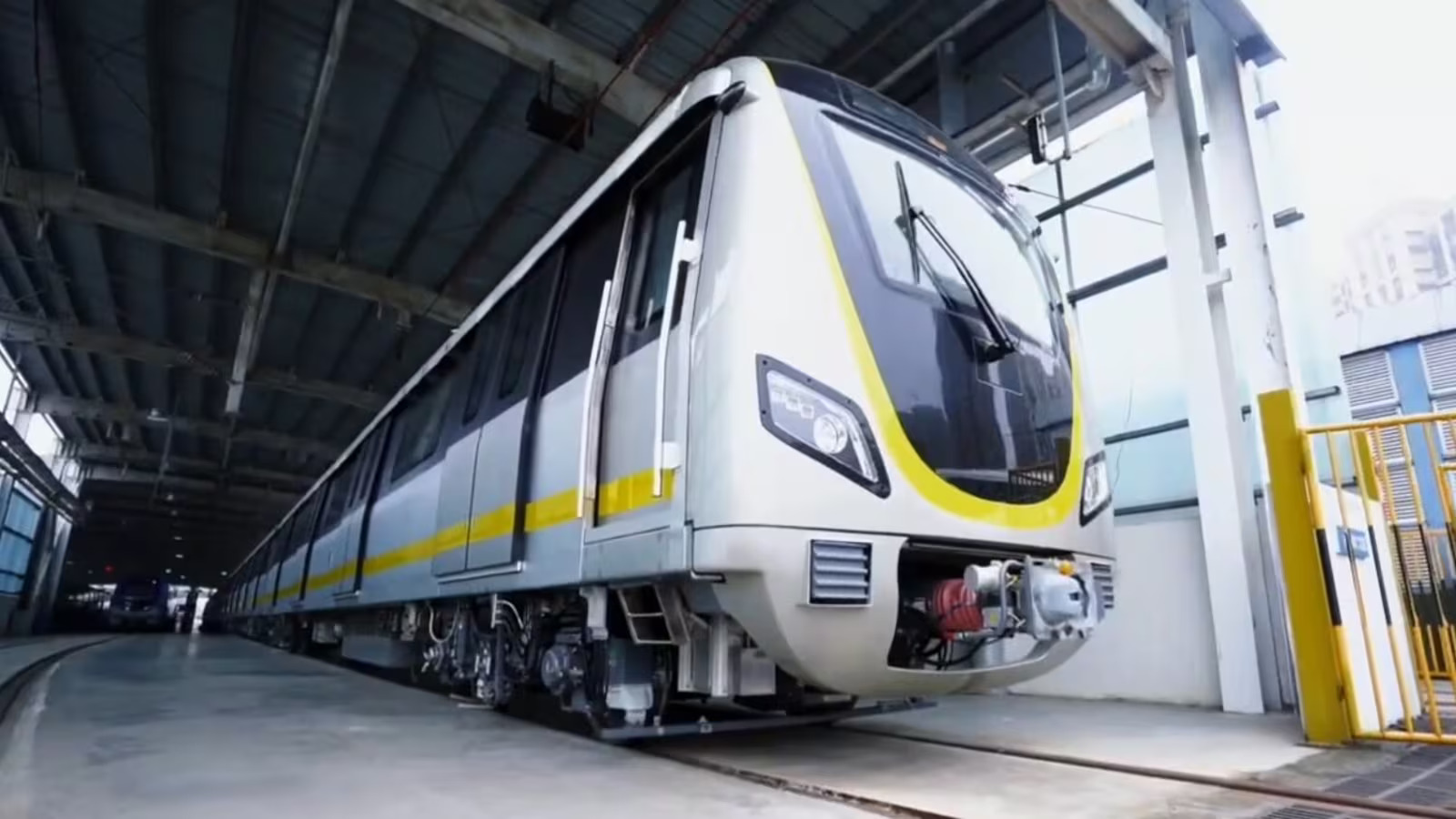 Bengaluru launches Yellow Line metro with driverless trains in August rollout
