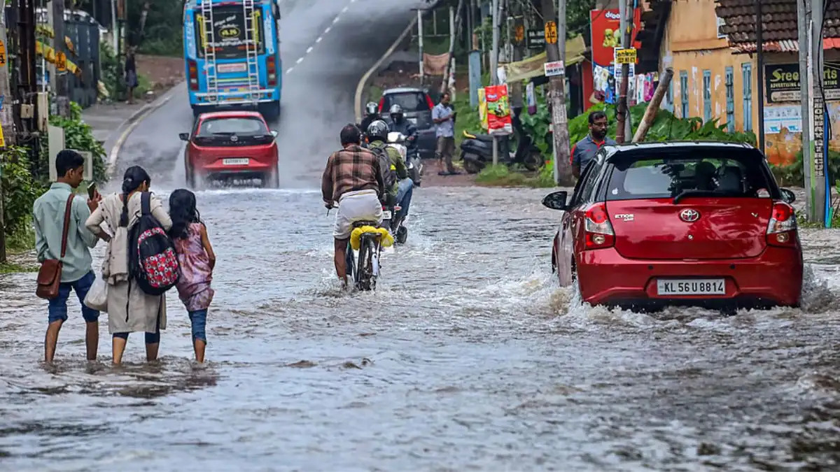 Lucknow Monsoon Lull Leads to 23 Percent Rainfall Deficit Four Times UP's Shortfall