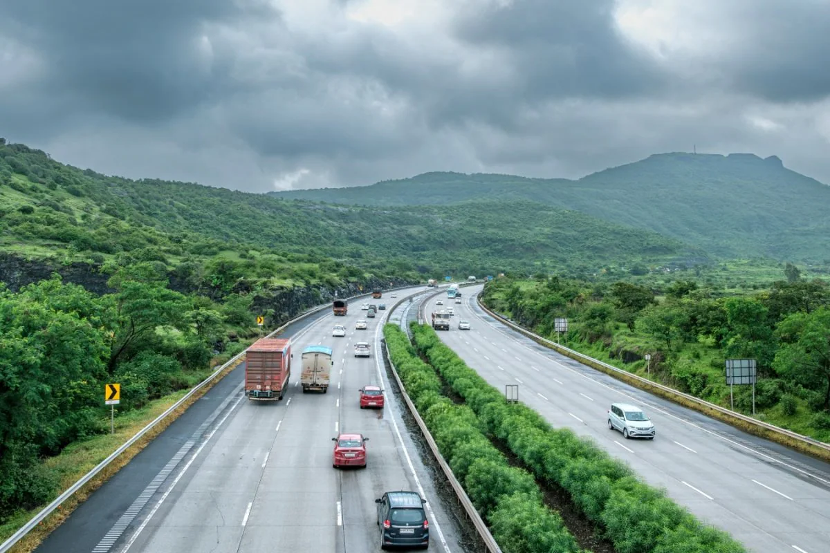 Maharashtra To Open Mumbai Pune Expressway Missing Link
