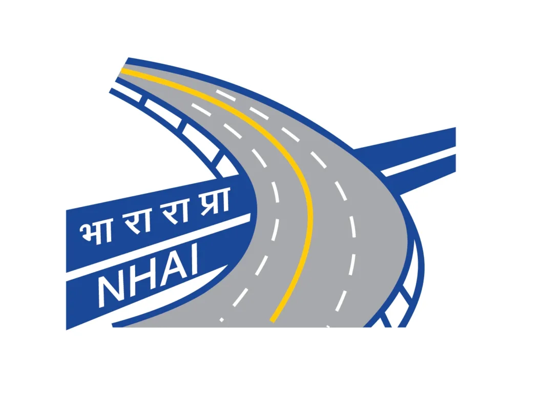 NHAI Inspects Rain Damaged Gujarat Highway Near Bakutra Toll Plaza