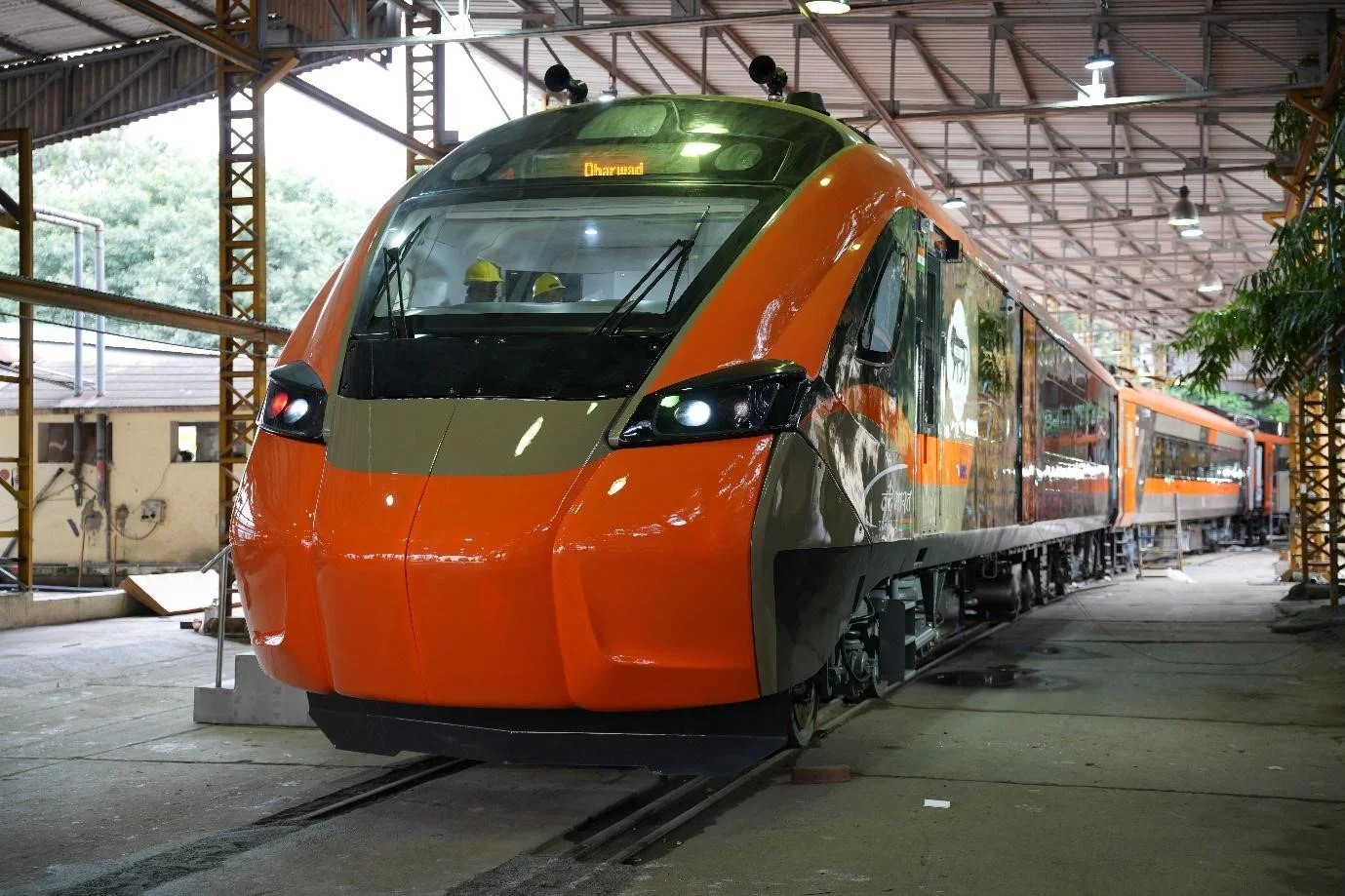 Kolkata factory to build coaches for Metro and Vande Bharat trains