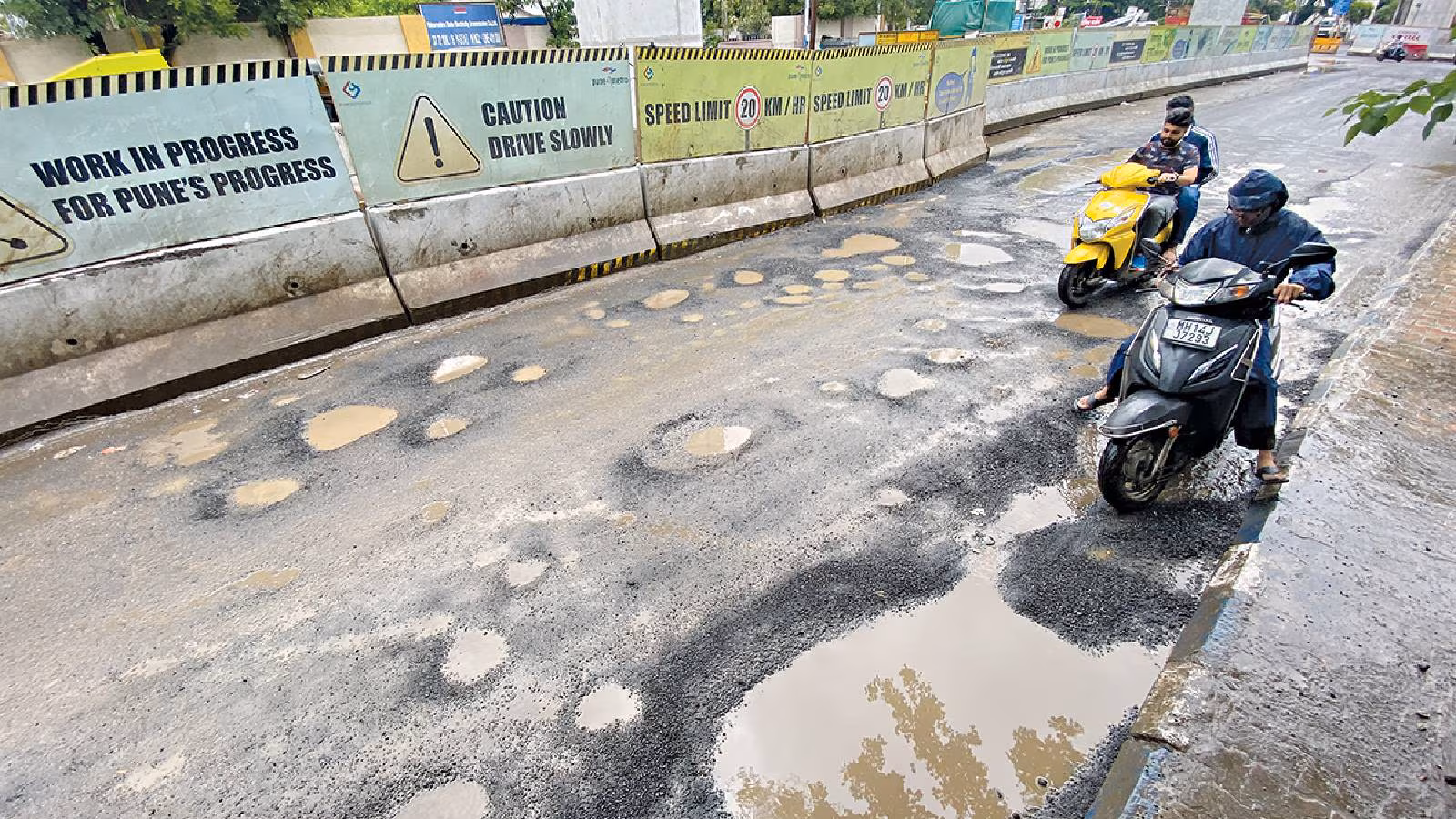 PMRDA Plans 50 Km Concrete Road Parallel to Metro Line 3 in Pune