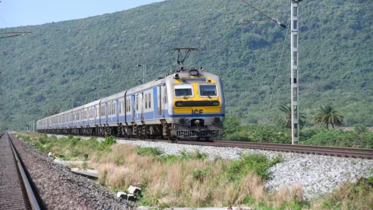Chennai Train Services Disrupted as Engineering Block Hits Morning Travel