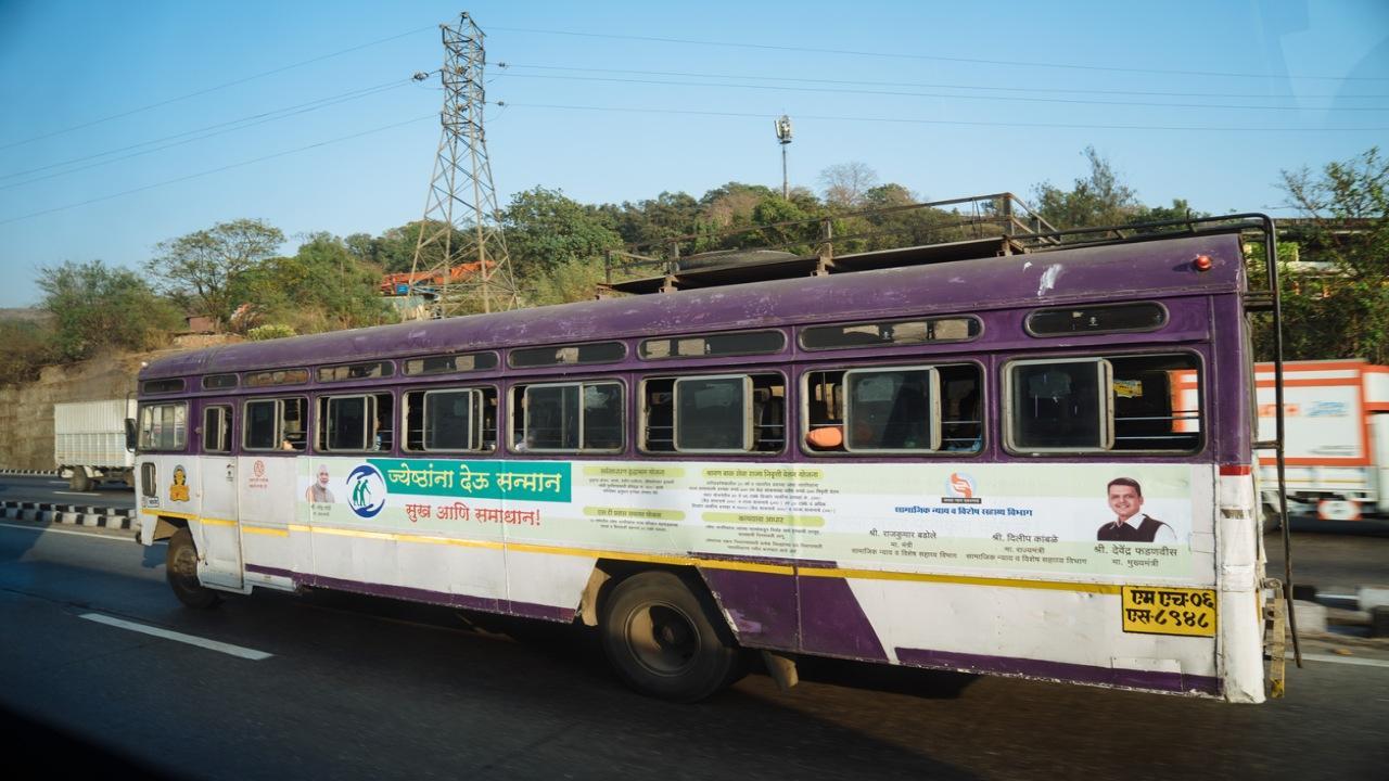 Mumbai Orders Crackdown On App-Based Shuttle Buses, Services Face Suspension