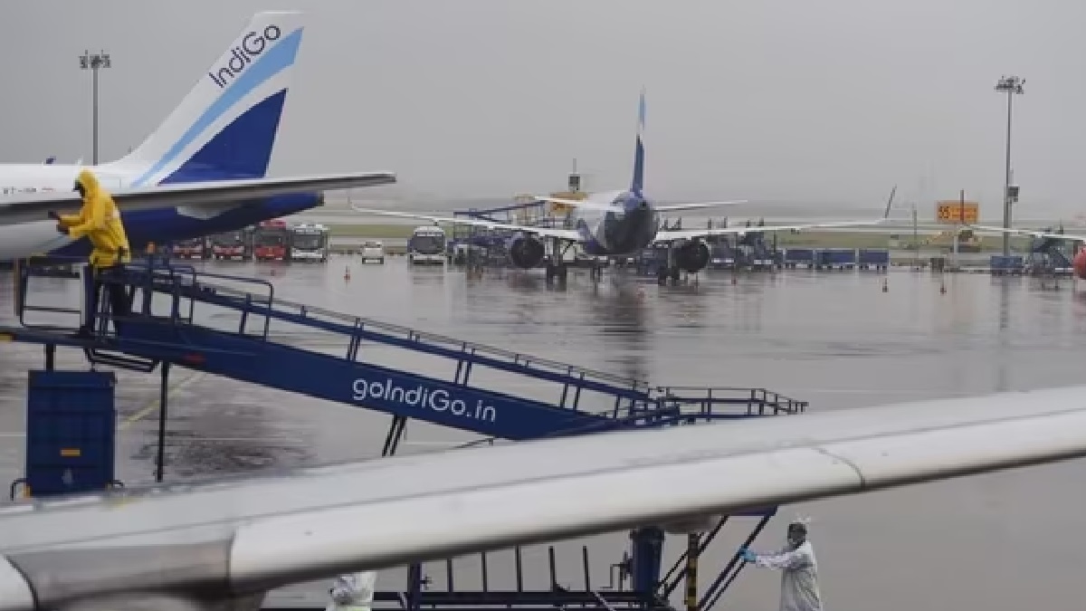 Delhi Rains Disrupt Flights as IGI and IndiGo Warn Passengers