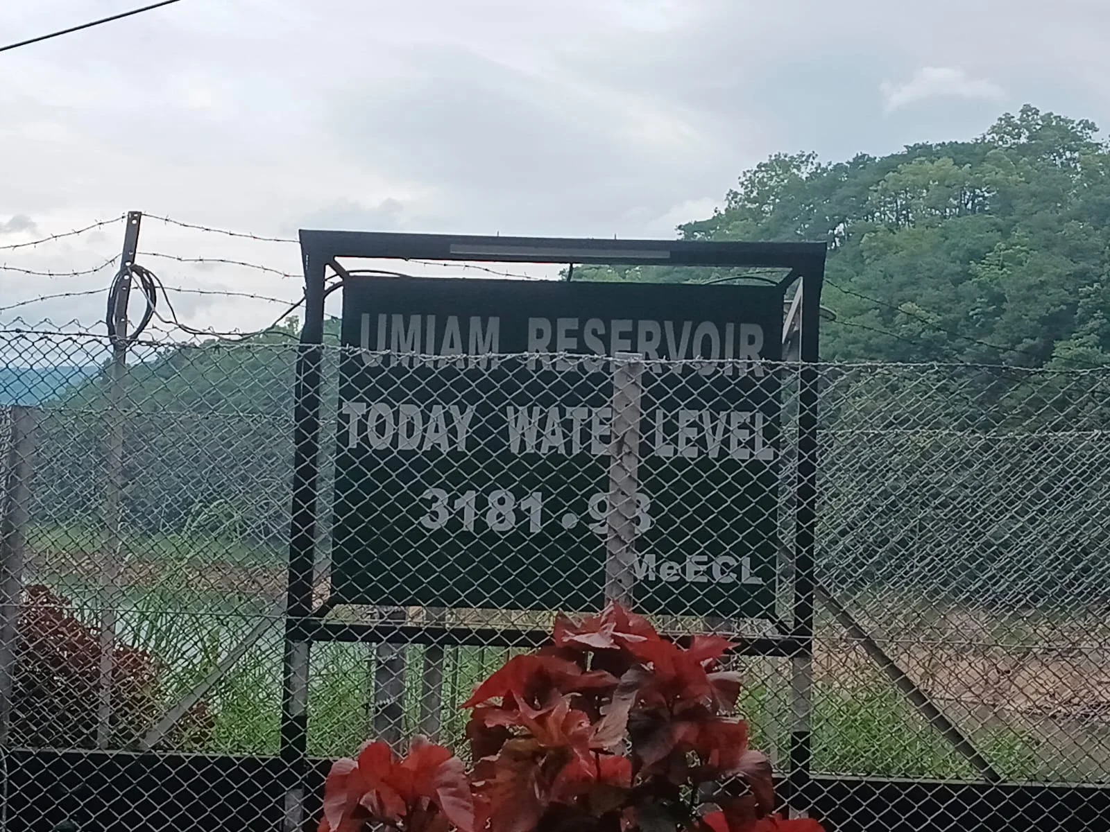 Meghalayas Umiam Reservoir Water Level Drops Threatening Power Generation
