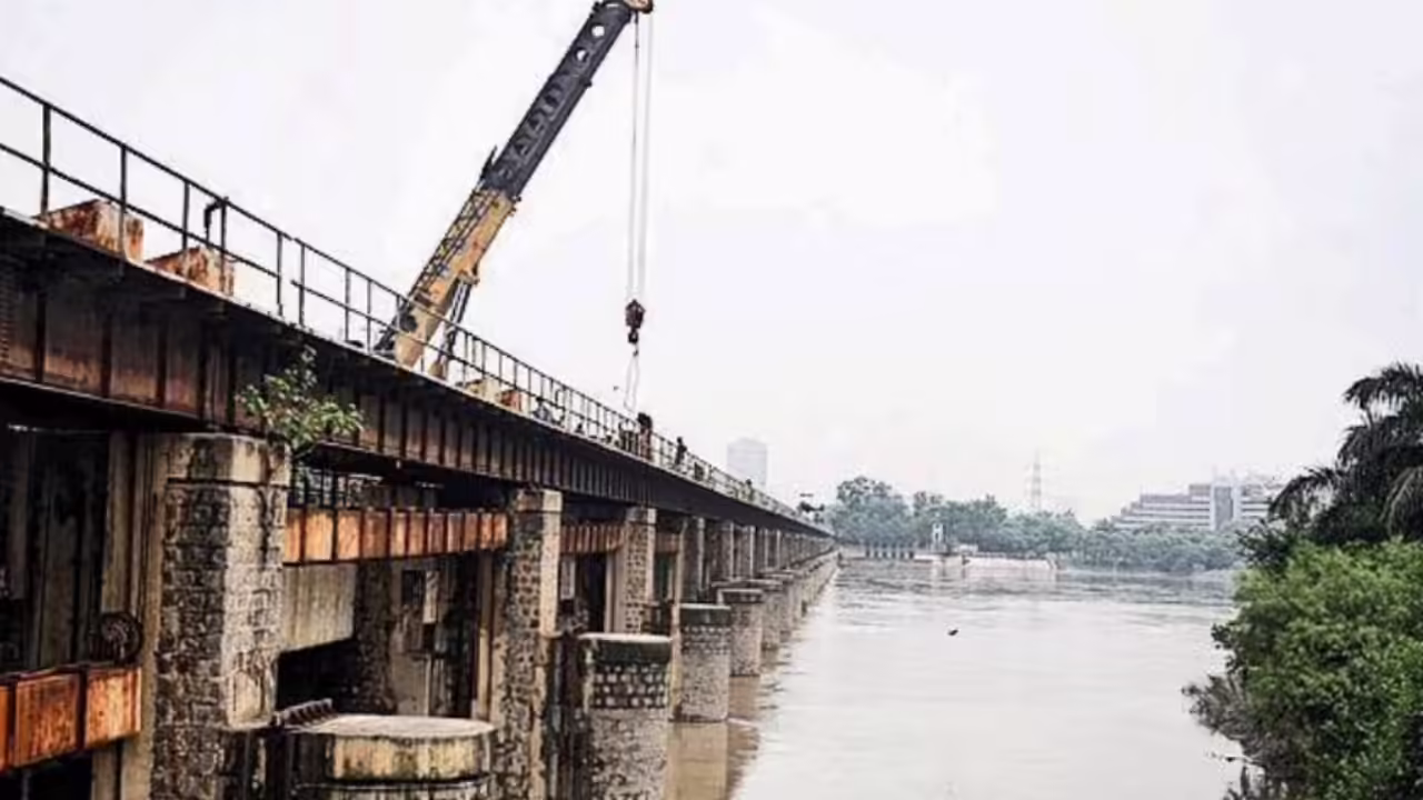 Delhi panel urges advanced tech upgrades to curb flood tolls