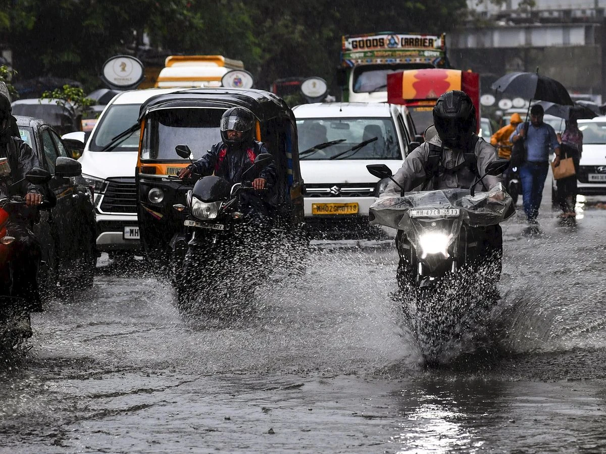 Delhi Mumbai brace for heavy rains as IMD issues alerts till Aug 29