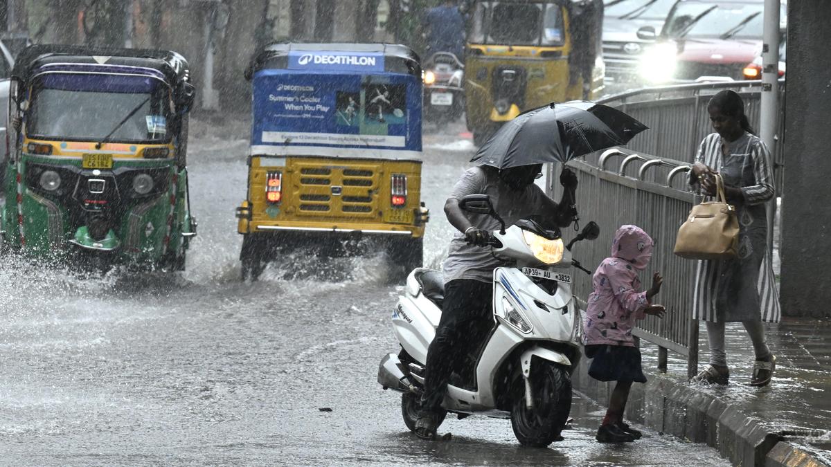 Hyderabad Rains Forecast Warns Southern And Eastern Zones Of Downpour