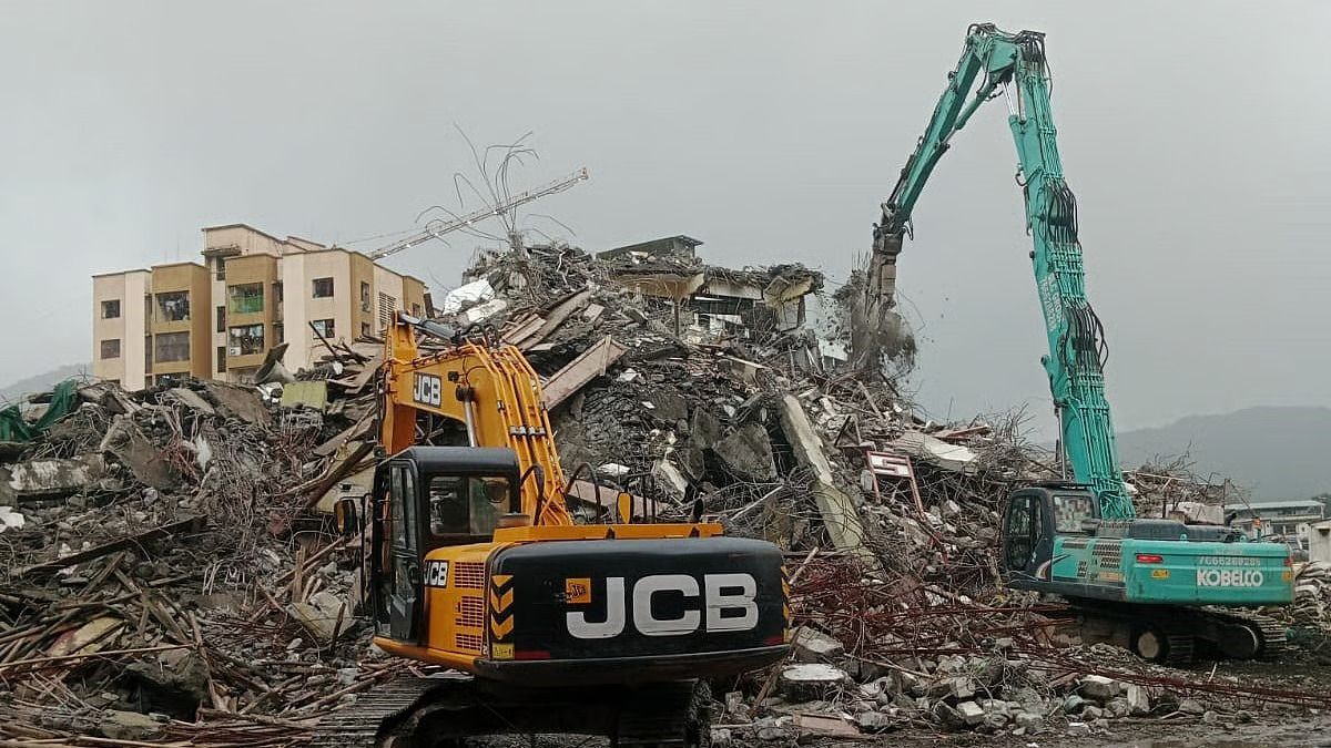 Thane Demolishes 151 Illegal Buildings After High Court Crackdown