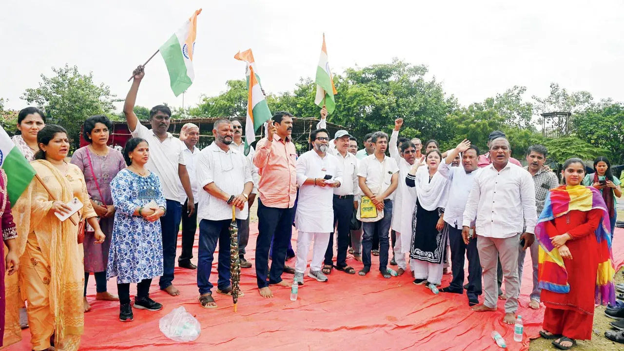 Mumbai locals protest Dharavi relocation citing Kurla overcrowding crisis