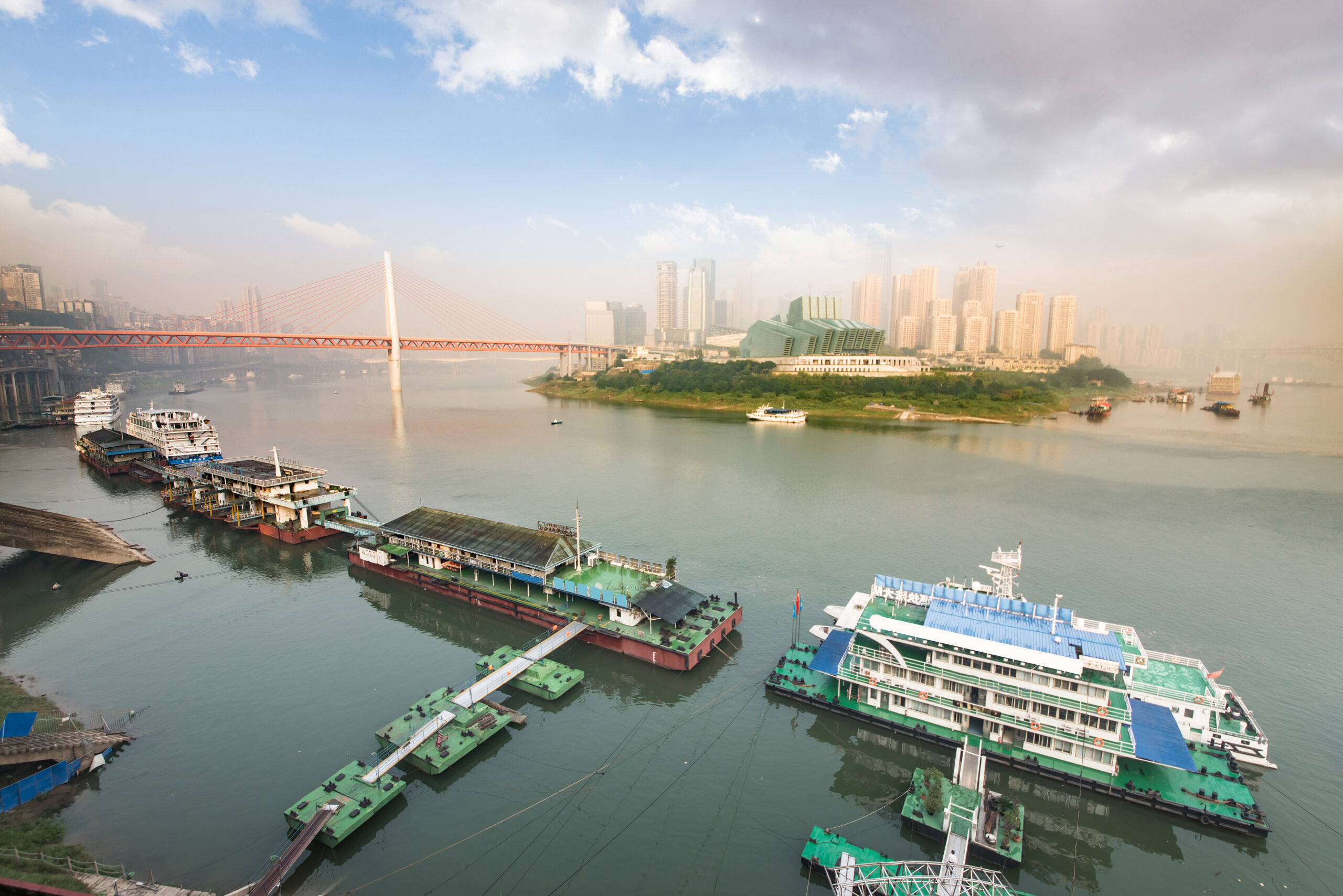 Mumbai CM and Singapore Dy PM assess massive Uran port expansion