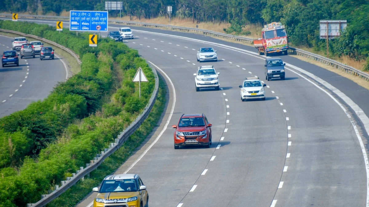 Mumbai Goa Highway Bans Heavy Vehicles During Ganesh Festival Travel