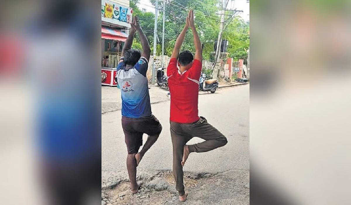 Hyderabad Pothole Protest With Yoga Moves GHMC To Act Fast