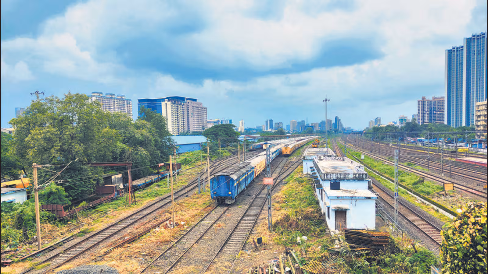 Maharashtra to build first Vande Bharat train depot in Mumbai Jogeshwari soon