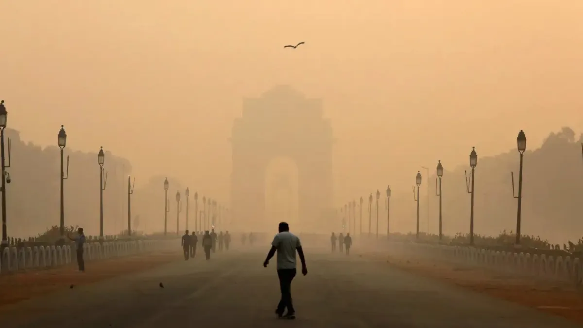 Delhi Pollution Crisis Worsens As Weak Infrastructure Fuels Toxic Air
