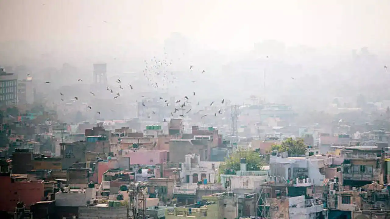 Delhi’s Anand Vihar records severe pollution levels amid rising smog crisis