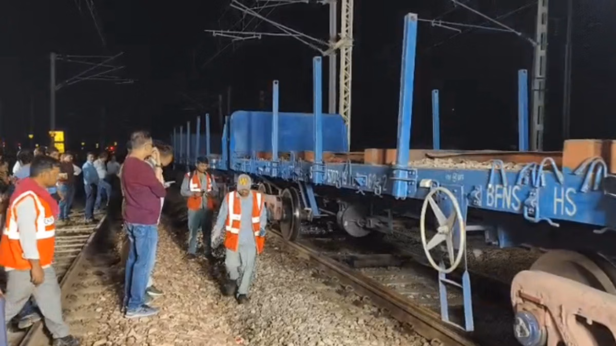 Delhi Howrah Rail Route Hit as Goods Train Derails Near Kanpur