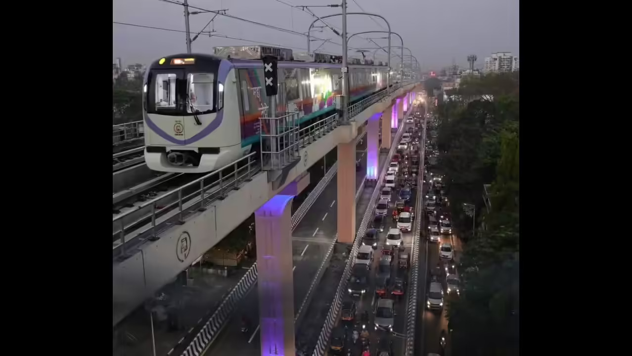Pune Metro Commuters Seek Better Feeder Connectivity