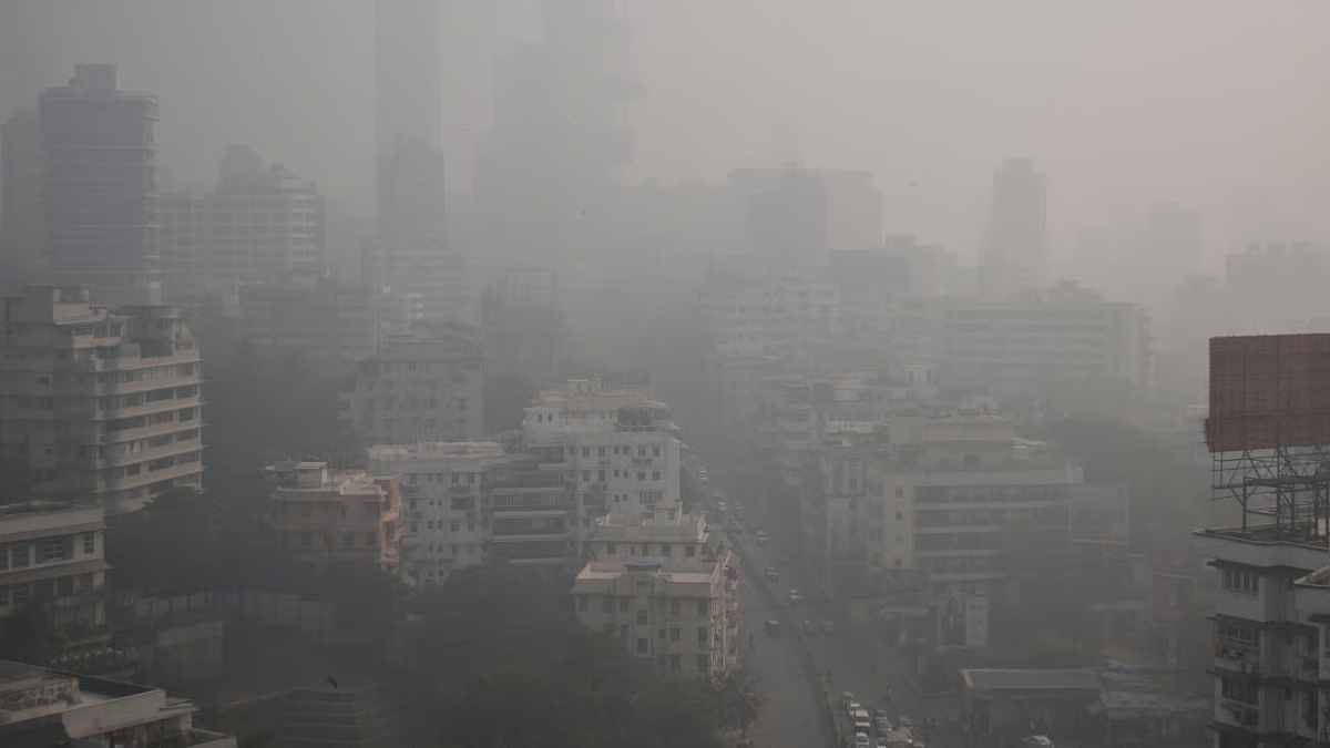 Mumbais AQI Hits 168 As BMC Deploys Climate Officials For Enforcement