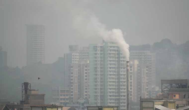 Mumbai struggles as Mazgaon leads pollution spike