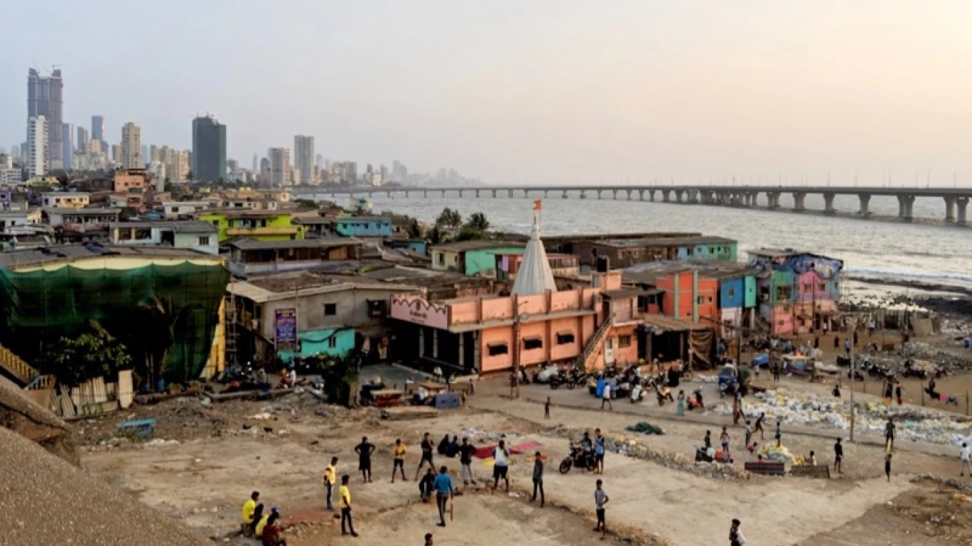 BMC Appoints Agency For One-Year Cleaning Of Worli Koliwada Seafront